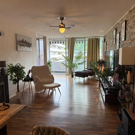 Apartment Luxus Business Mit Badewanne Balkon Und Tiefgaragenstellplatz Kerpen (North Rhine-Westphalia)